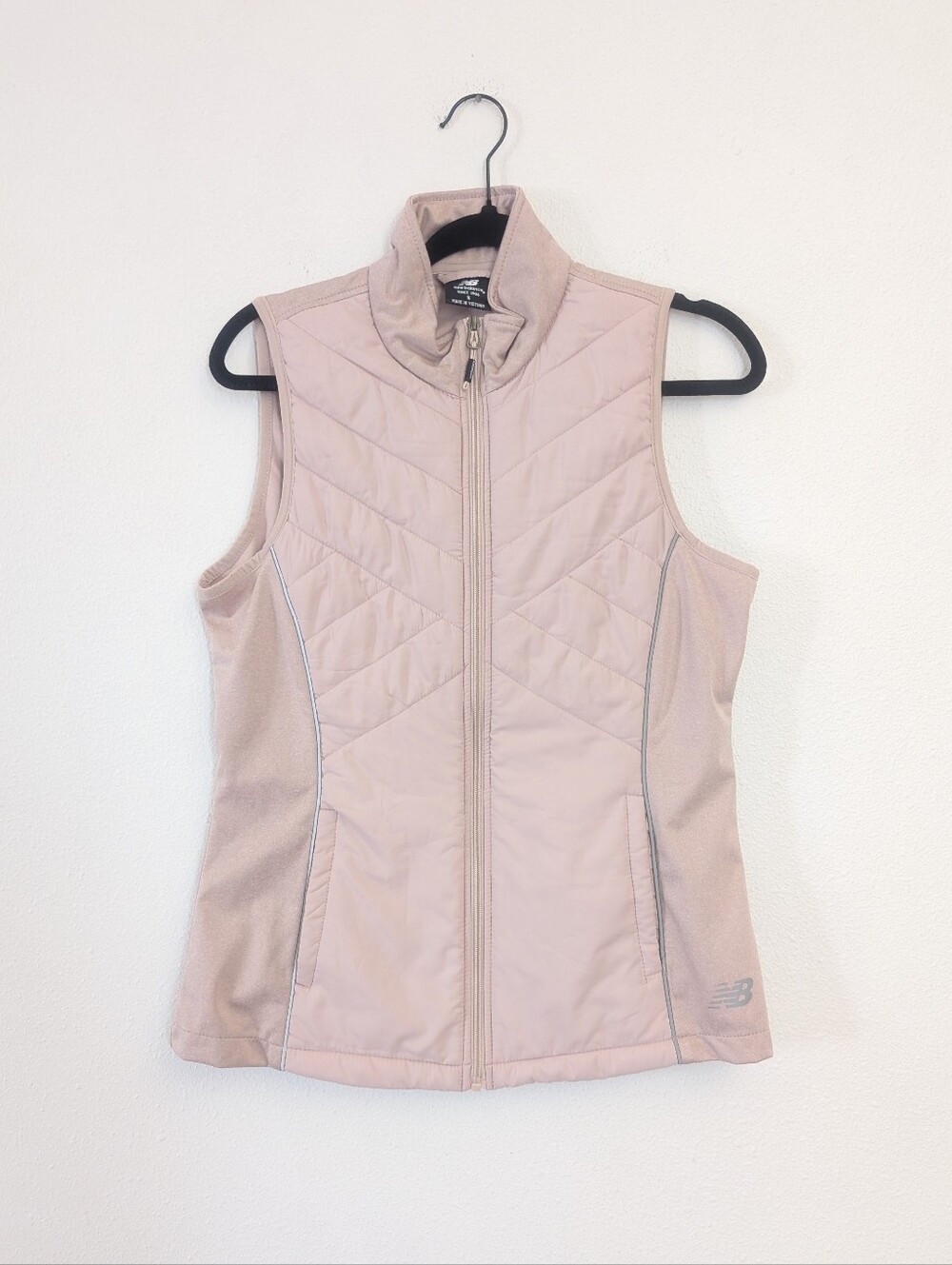 New Balance Women's Pale Pink Quilted Performance Vest Size Small